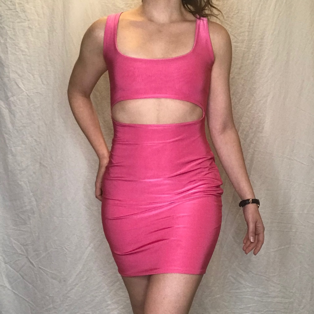 Pretty Little Thing NWT Pink Mini Dress